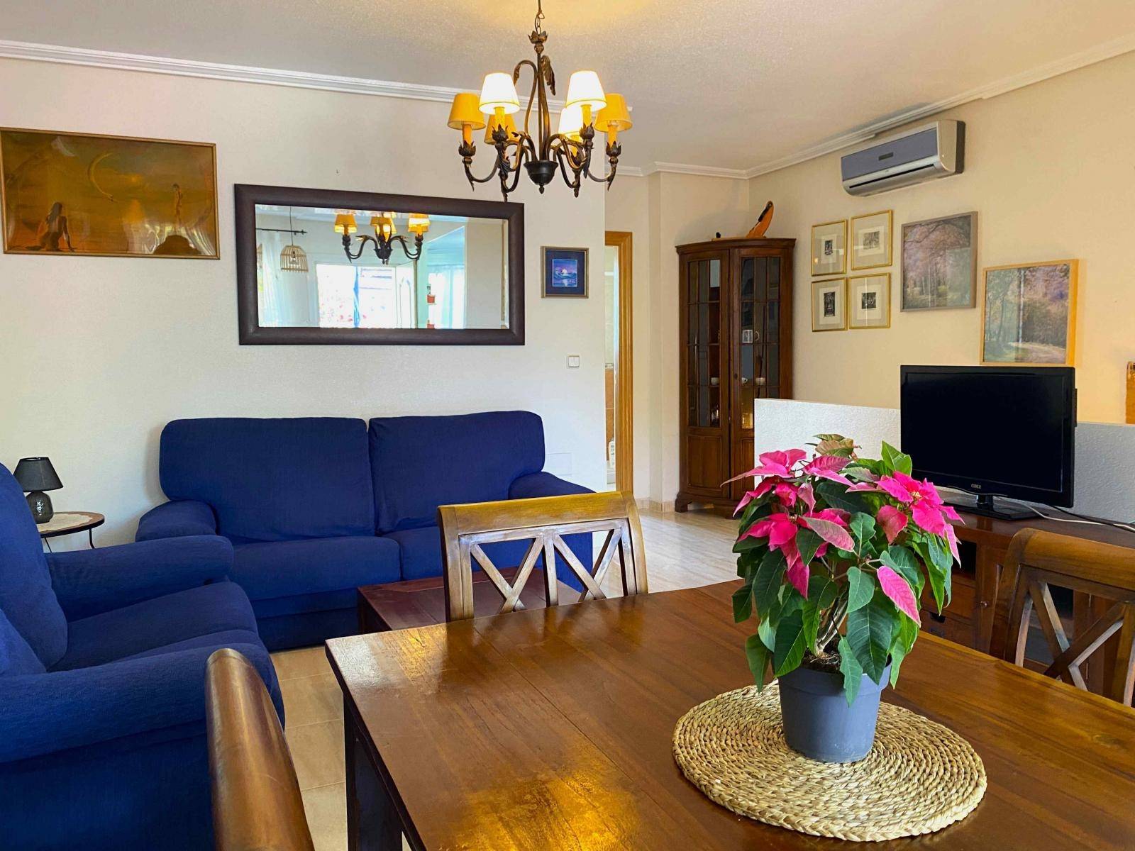 Duplex for sale in San Miguel de Salinas