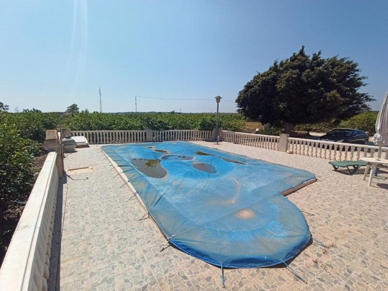 RUSTIC FINCA IN PRODUCTION WITH LARGE VILLA AND POOL IN SAN MIGUEL