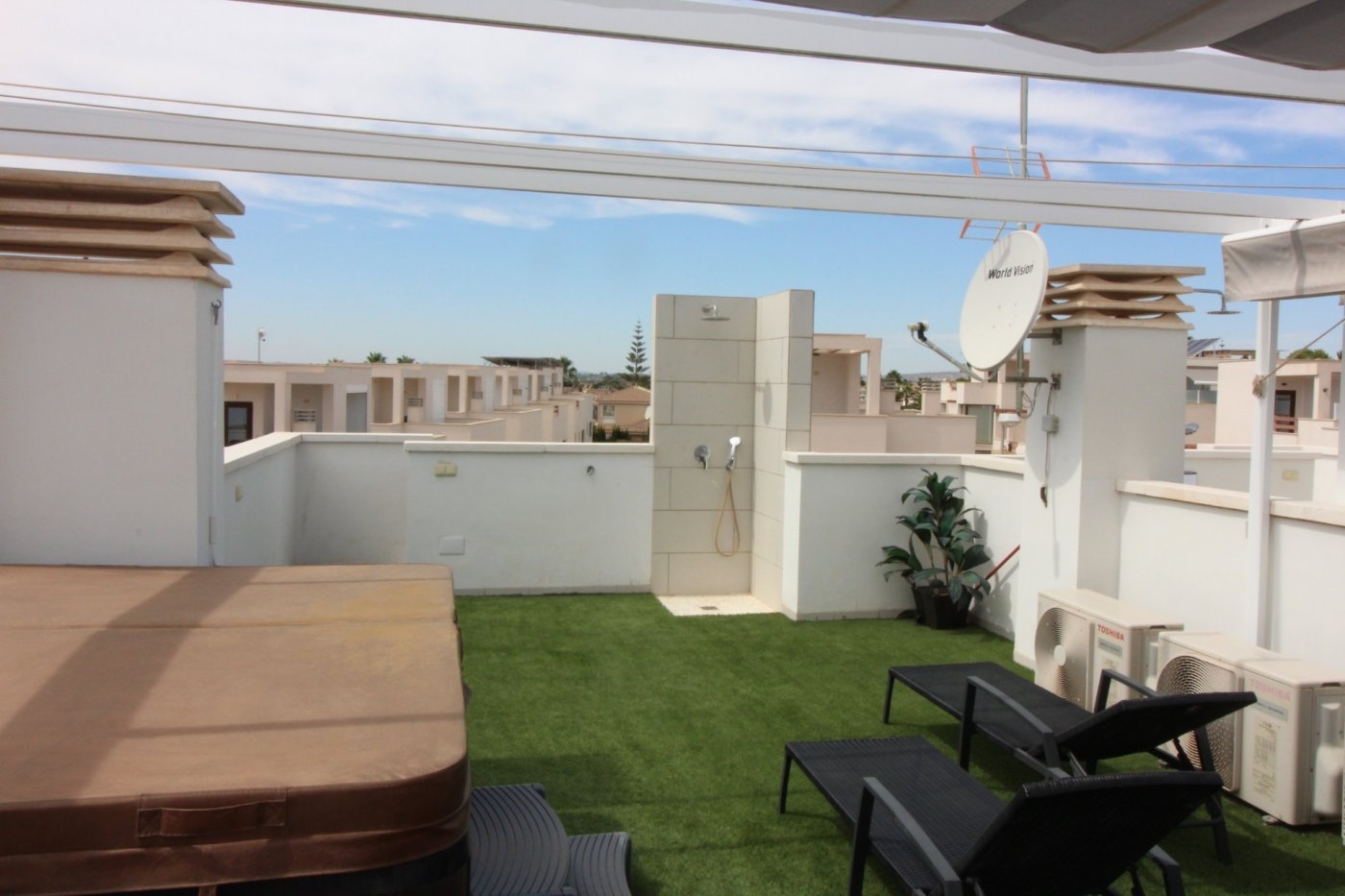 2 AND 2 FLOORS DUPLEX BUNGALOW AND PARKING IN CIUDAD QUESADA ROJALES