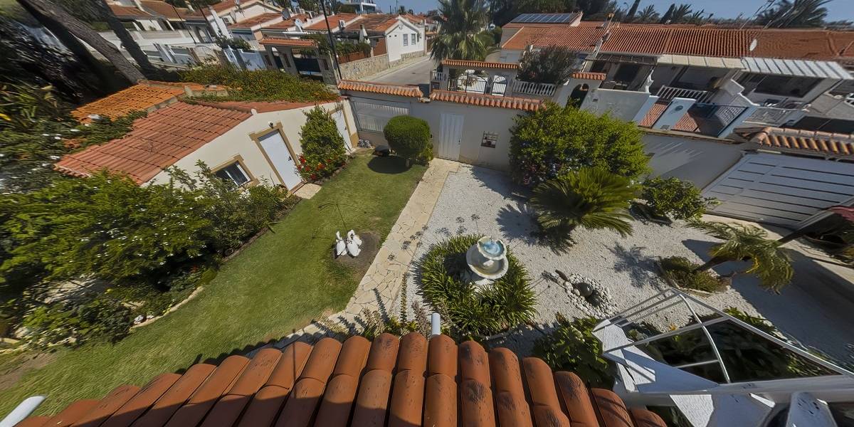 SALE OF THE BARE PROPERTY OF A BEAUTIFUL VILLA IN LOS ANGELES, TORREVIEJA
