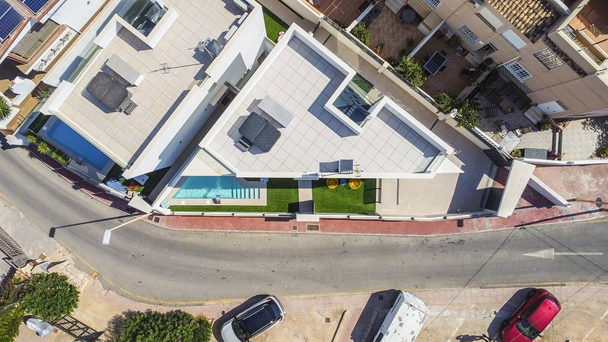 LYXVILLOR I LA MATA NYCKELFÄRDIG OCH GÅ TILL STRANDEN