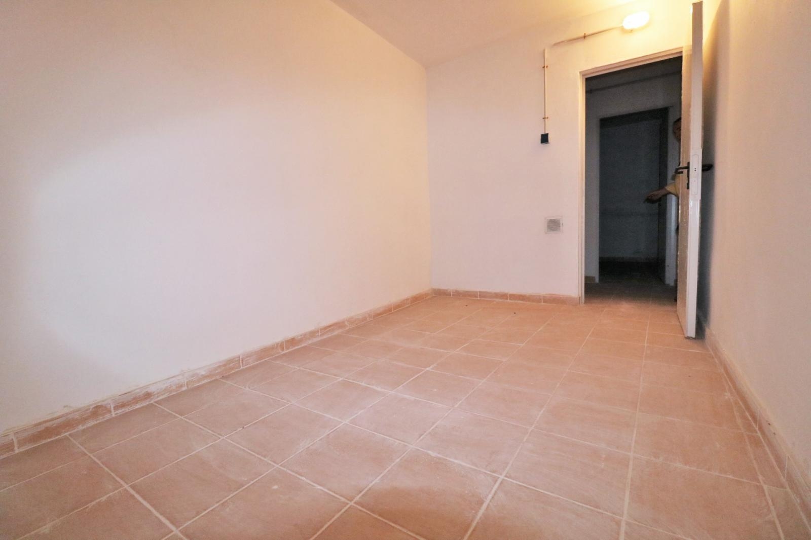 LAST 3 HOMES AVAILABLE!   BRAND NEW IN THE CENTER OF TORREVIEJA OF 3 D AND 2B PLUS OPTIONAL GARAGE