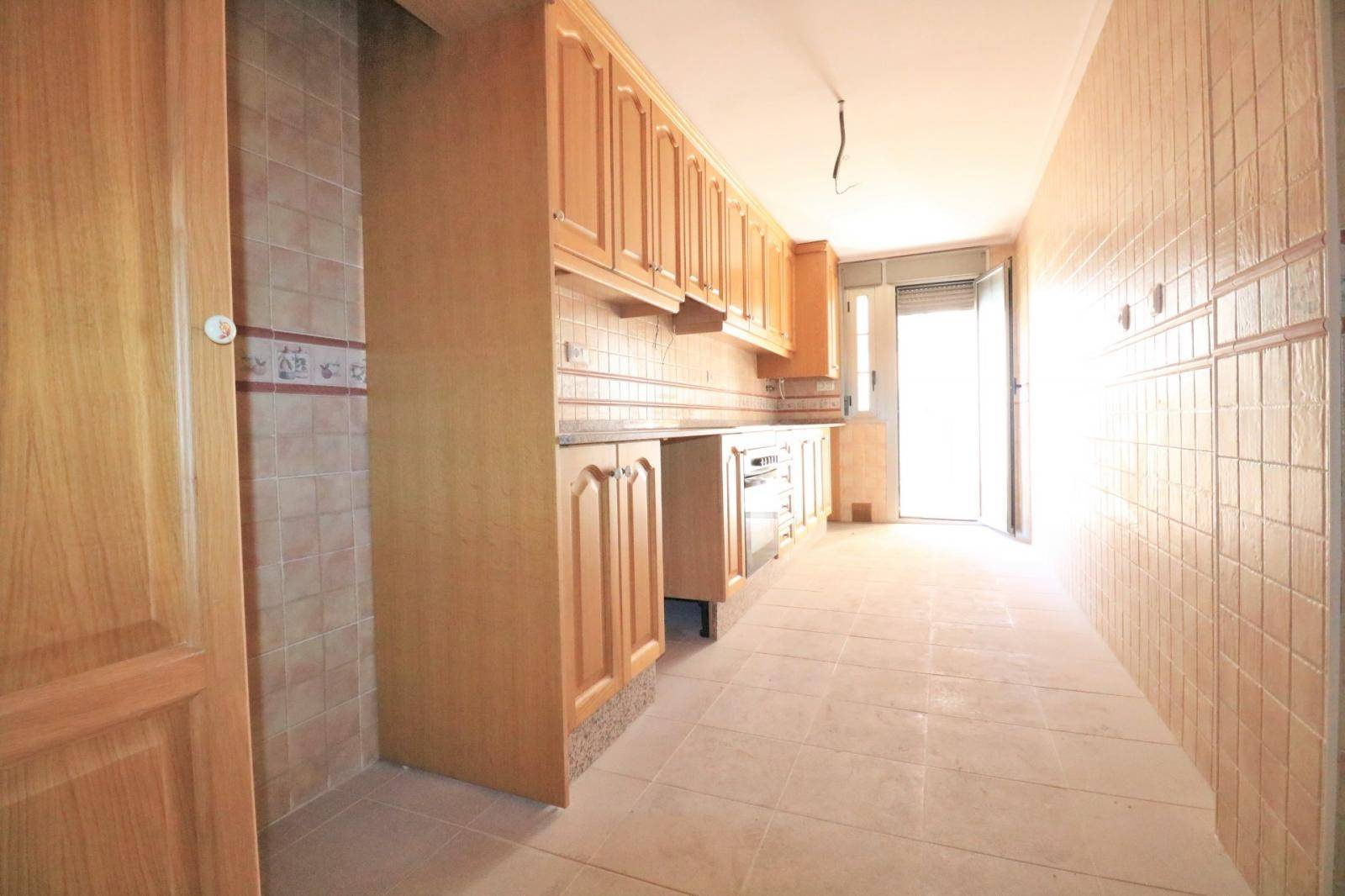 LAST 3 HOMES AVAILABLE!   BRAND NEW IN THE CENTER OF TORREVIEJA OF 3 D AND 2B PLUS OPTIONAL GARAGE