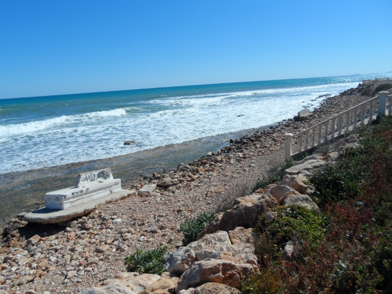 LUMIÈRE GRENIER VENTE AVEC LA MER