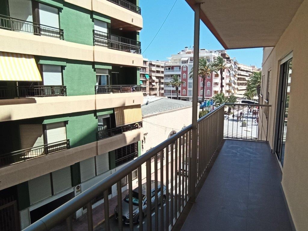 LEJLIGHED I 1. LINJE PLAYA DEL CURA MED HAVUDSIGT