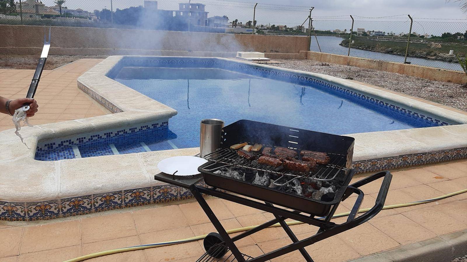 VILLA DE LUJO CON AMARRE PARA BARCO EN LA MANGA DEL MAR MENOR