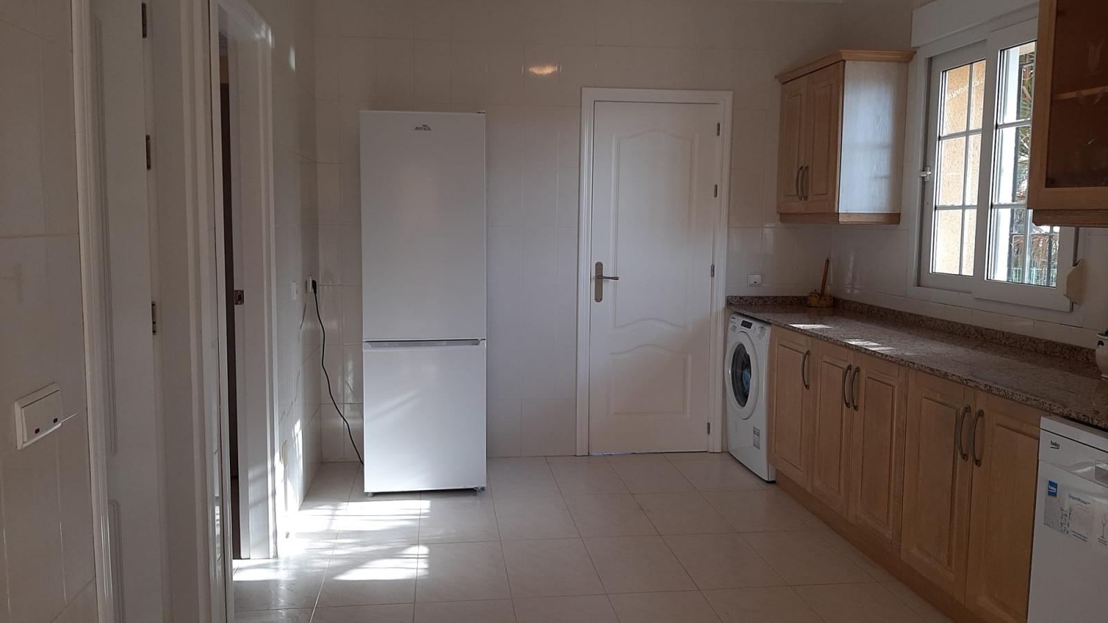VILLA DE LUJO CON AMARRE PARA BARCO EN LA MANGA DEL MAR MENOR