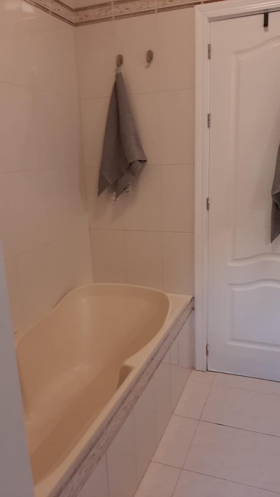 VILLA DE LUJO CON AMARRE PARA BARCO EN LA MANGA DEL MAR MENOR