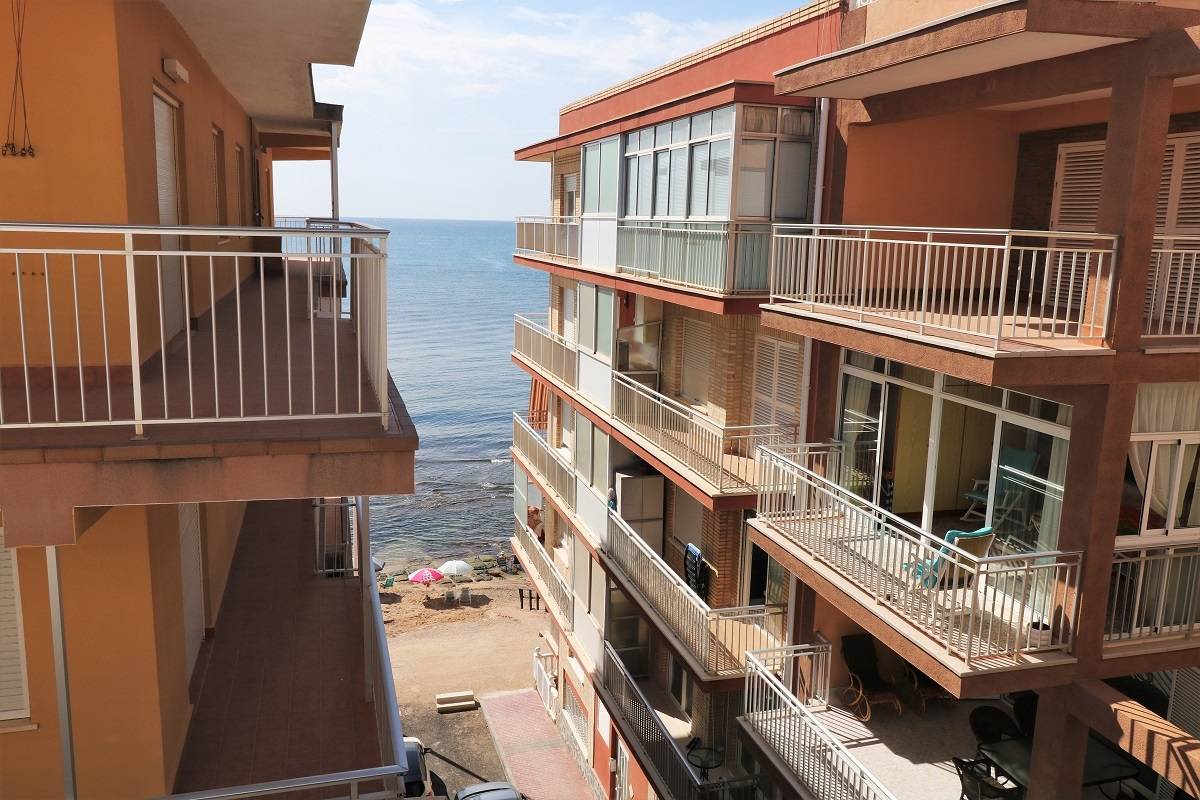 ATTICO RISTRUTTURATO CON VISTA SUL MARE A PLAYA DE LOS NÁUFRAGOS