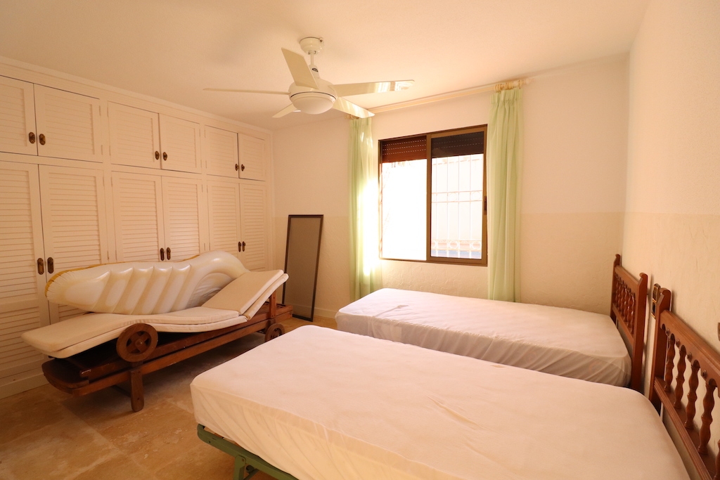 DETACHED CORNER VILLA IN CABO ROIG 300 METERS FROM THE SEA