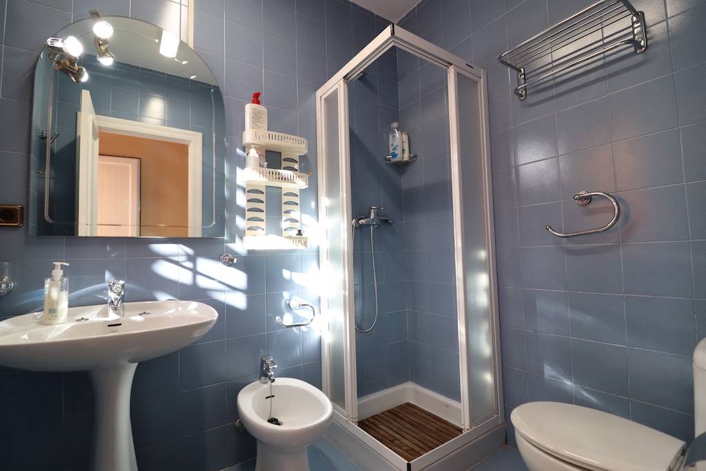 DETACHED CORNER VILLA IN CABO ROIG 300 METERS FROM THE SEA