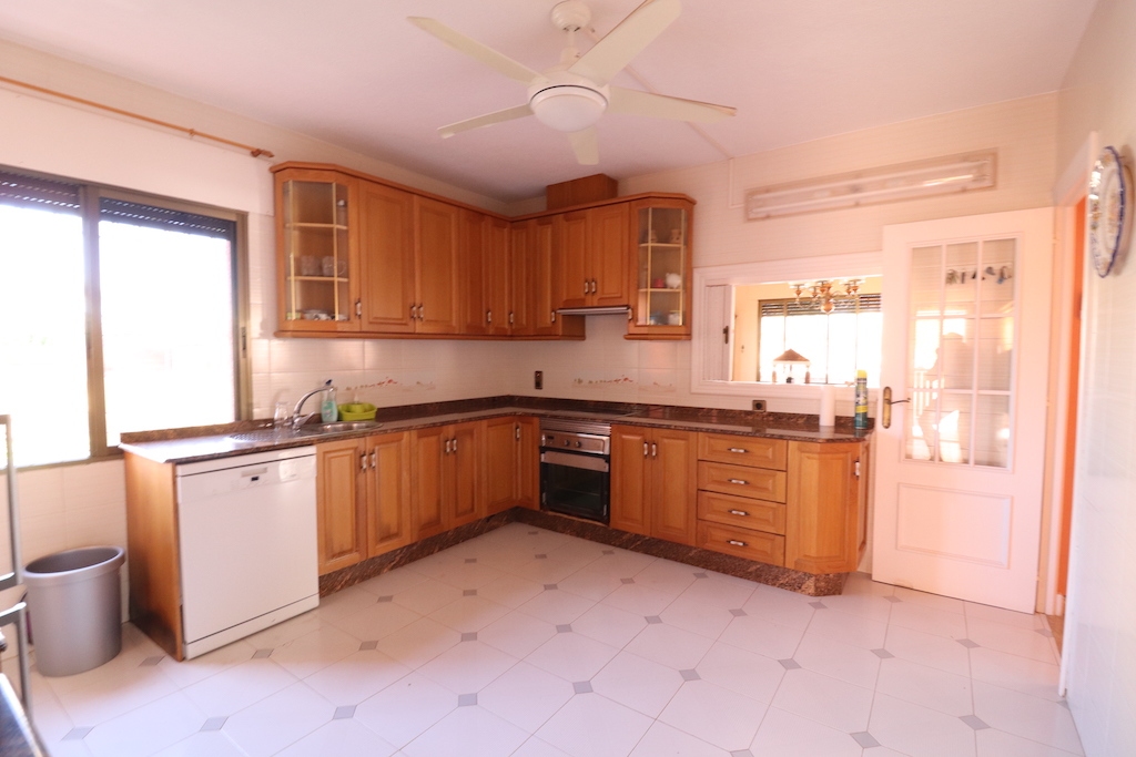 DETACHED CORNER VILLA IN CABO ROIG 300 METERS FROM THE SEA