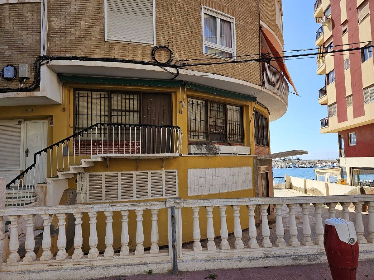 LOCAL COMERCIAL EN PRIMERA LÍNEA DE LA PLAYA ACEQUIÓN  