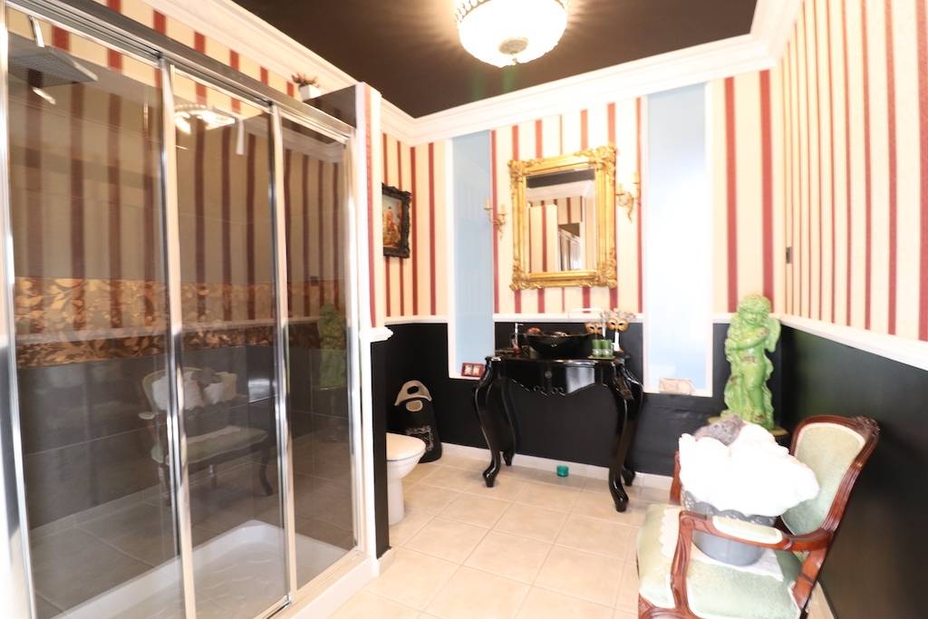 DETACHED VILLA IN PINAR DE CAMPOVERDE