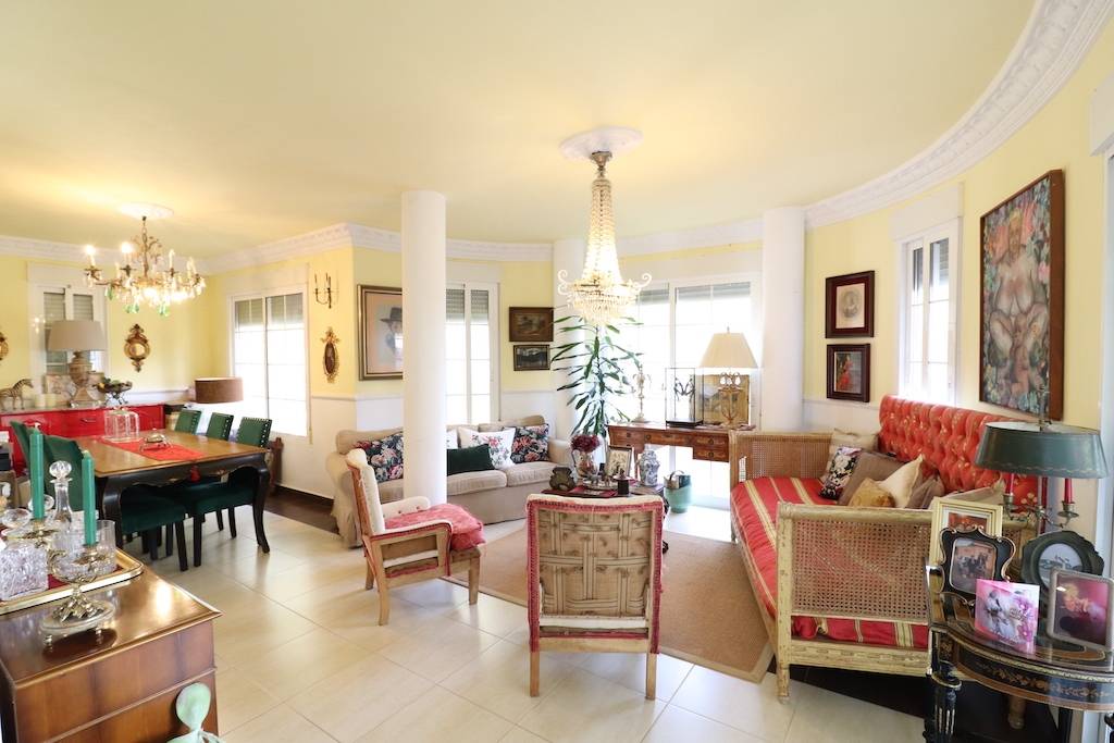 DETACHED VILLA IN PINAR DE CAMPOVERDE