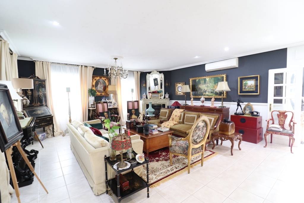 DETACHED VILLA IN PINAR DE CAMPOVERDE