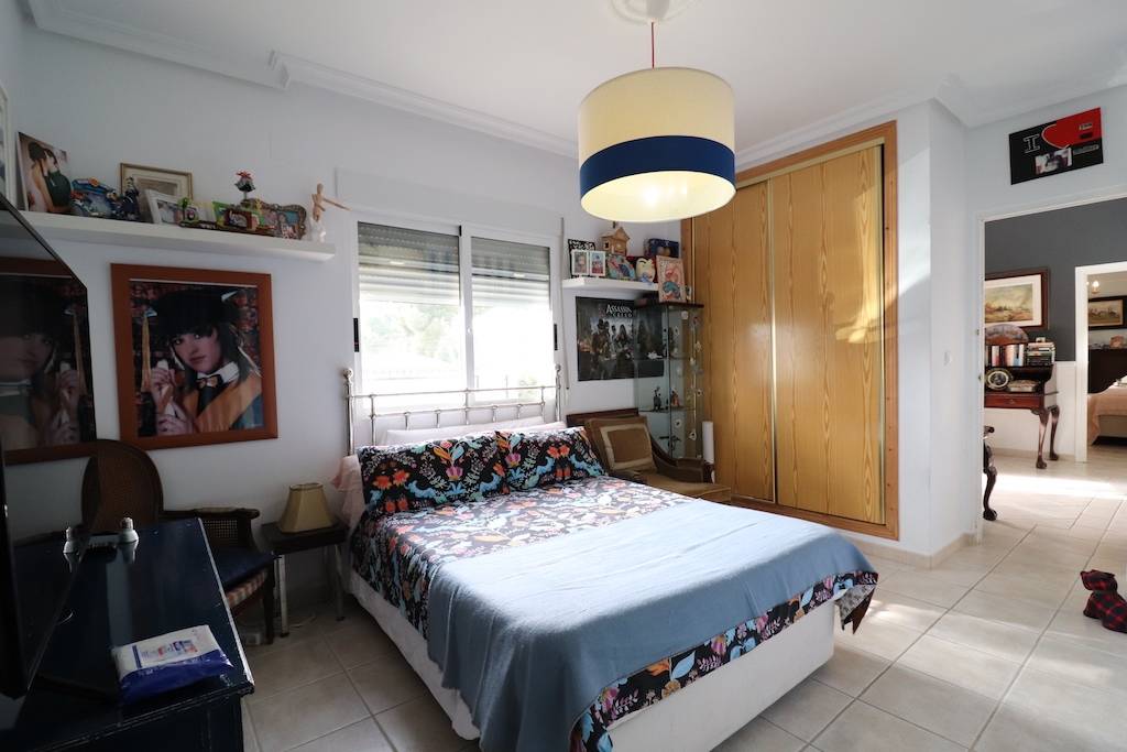 DETACHED VILLA IN PINAR DE CAMPOVERDE
