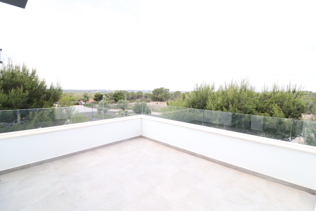 VILLA INDIVIDUELLE D’ANGLE À LAS COLINAS GOLF