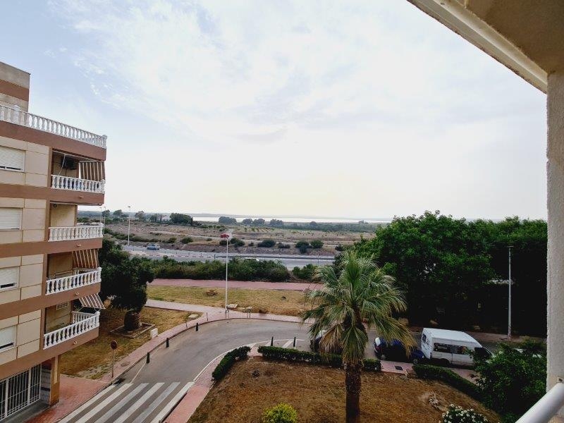 APARTMENT IN THE CENTER OF LA MATA AND 300 METERS FROM THE BEACH