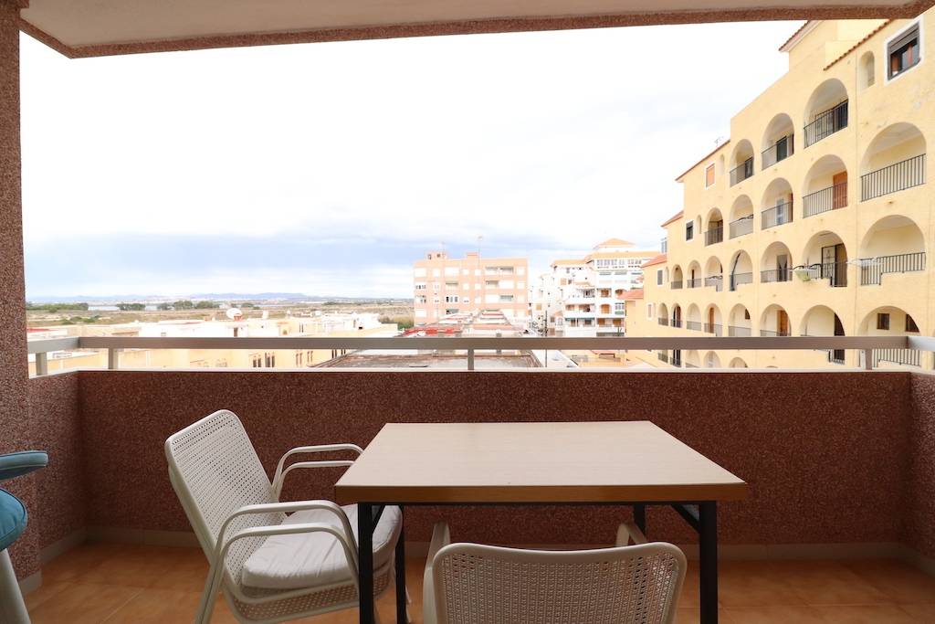  APARTMENT IN RESIDENCIAL SINALOA IN LA MATA, 300 METERS FROM THE SEA