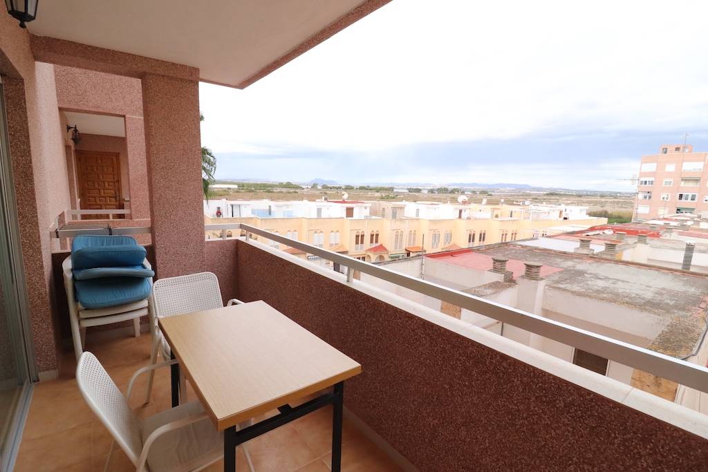  APARTMENT IN RESIDENCIAL SINALOA IN LA MATA, 300 METERS FROM THE SEA