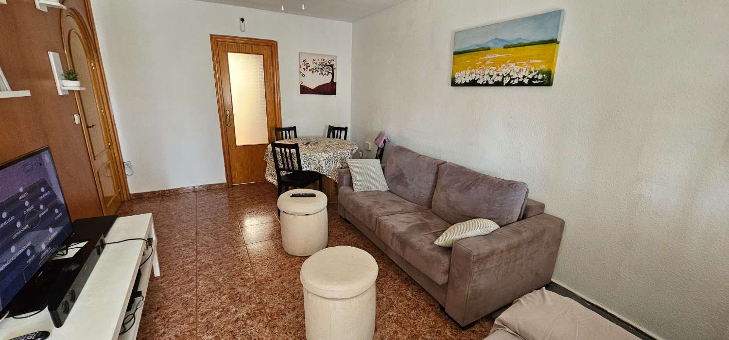 BUNGALOW DE PLANTA BAJA  DE ESQUINA EN URB. JARDIN DEL MAR V