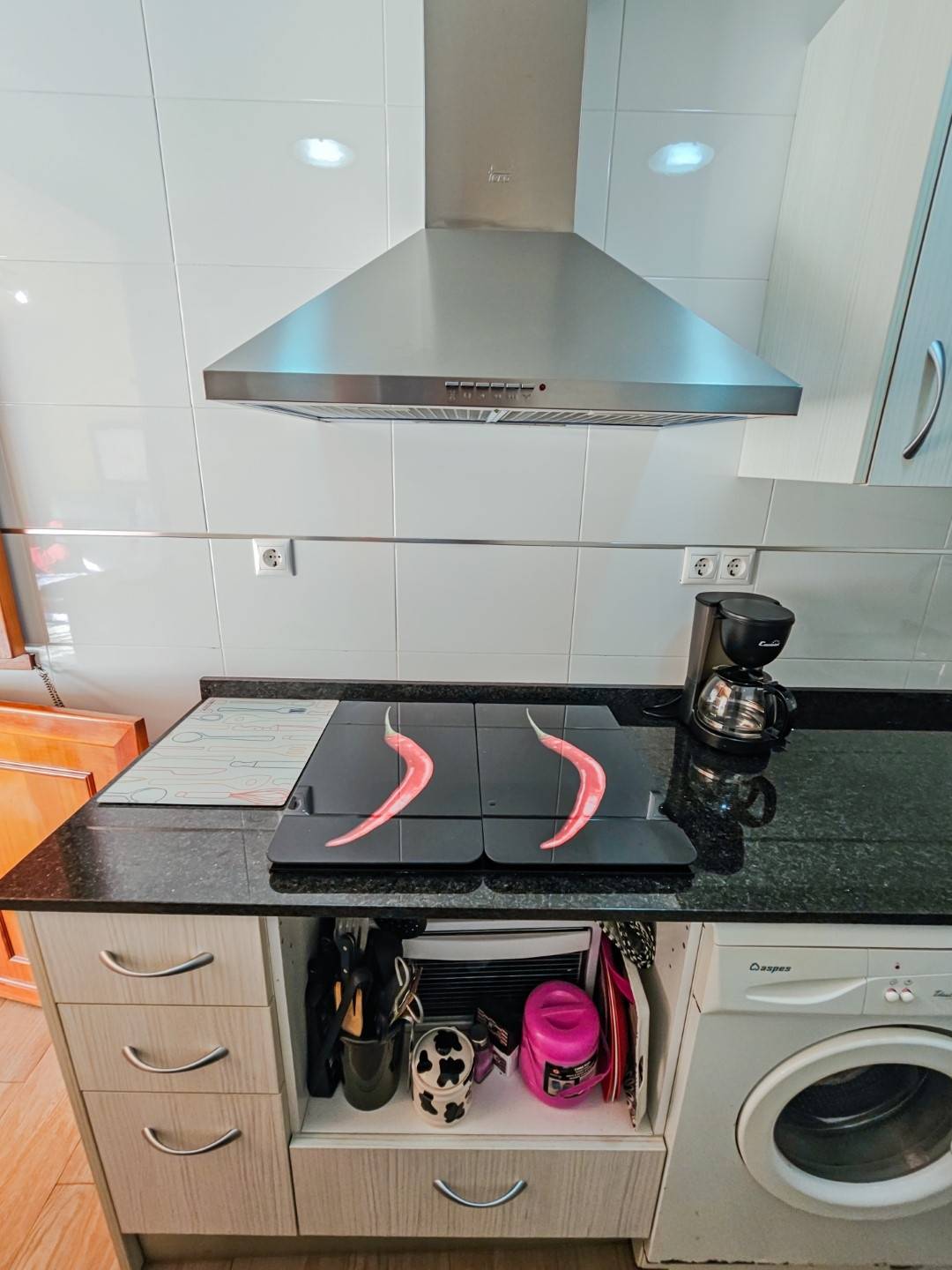 DUPLEX APPARTEMENT OP 170 METER VAN HET STRAND VAN GUARDAMAR MET GARAGE