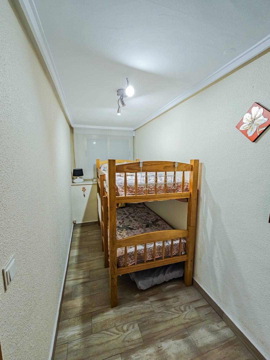 DUPLEX APPARTEMENT OP 170 METER VAN HET STRAND VAN GUARDAMAR MET GARAGE