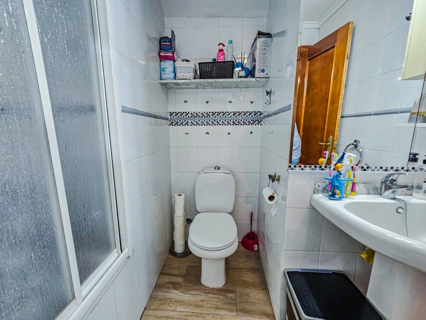 DUPLEX APPARTEMENT OP 170 METER VAN HET STRAND VAN GUARDAMAR MET GARAGE