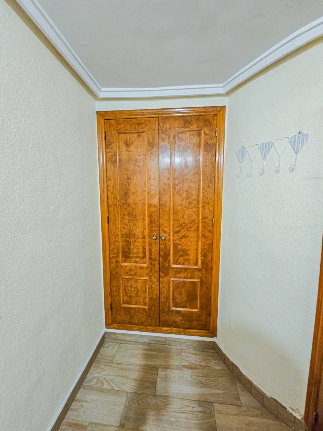 DUPLEX APPARTEMENT OP 170 METER VAN HET STRAND VAN GUARDAMAR MET GARAGE