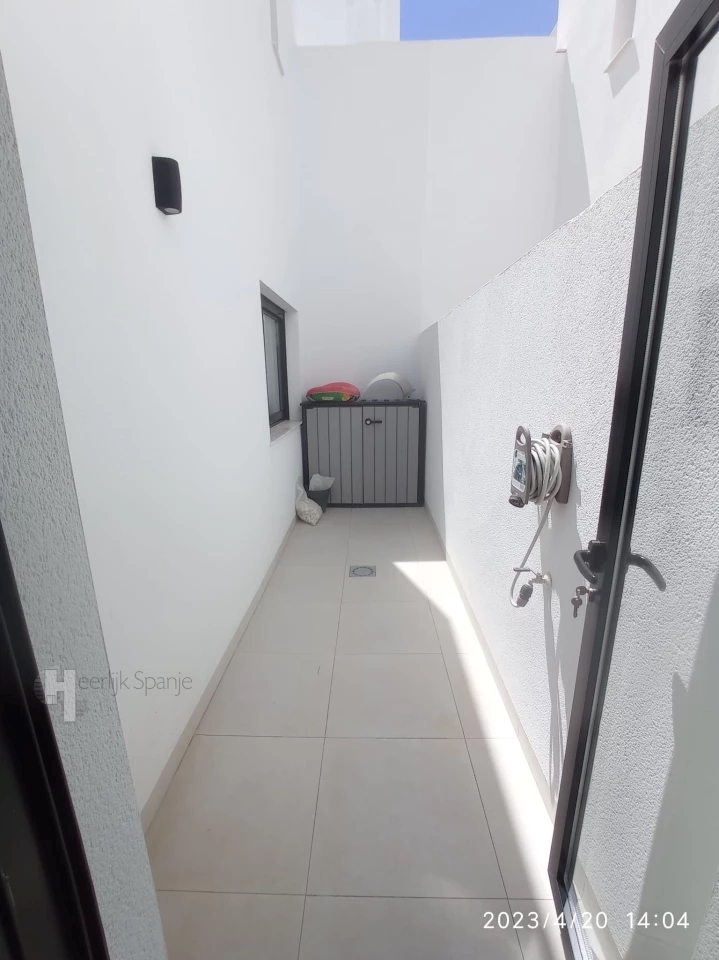 BEAUTIFUL 3 BEDROOM HOUSE READY TO MOVE INTO IN SAN JAVIER