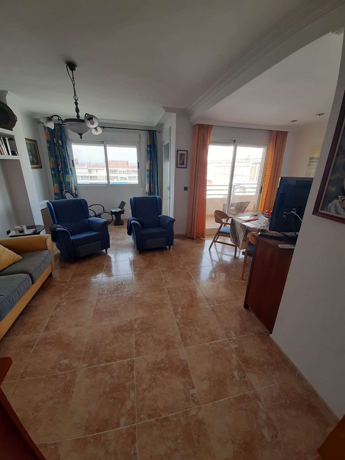 APARTMENT WITH SEA AND BEACH VIEWS -CENTRALLY LOCATED