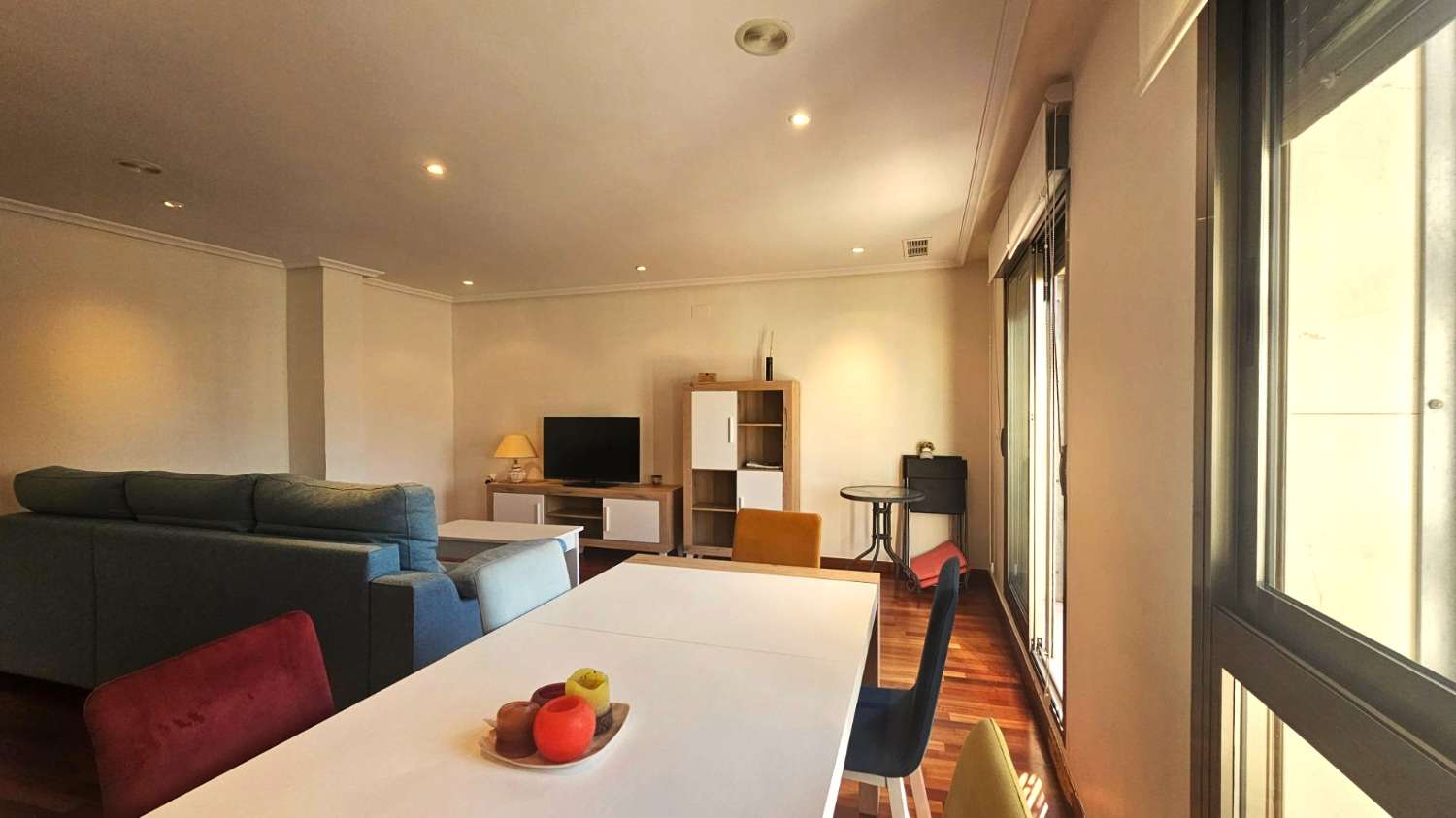 PROSTORNÝ A MODERNÍ PENTHOUSE V SRDCI CENTRA MĚSTA S GARÁŽÍ