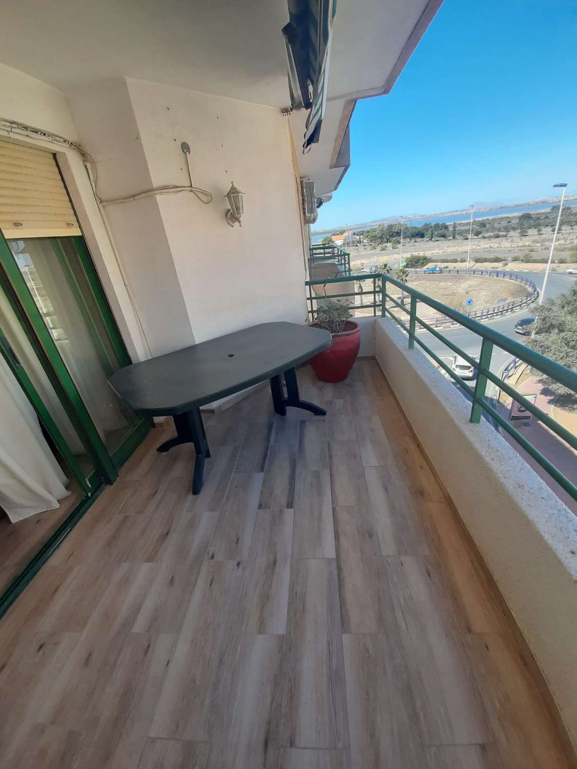 APPARTEMENT À SEULEMENT 300 MÈTRES DE LA PLAGE DE LA MATA