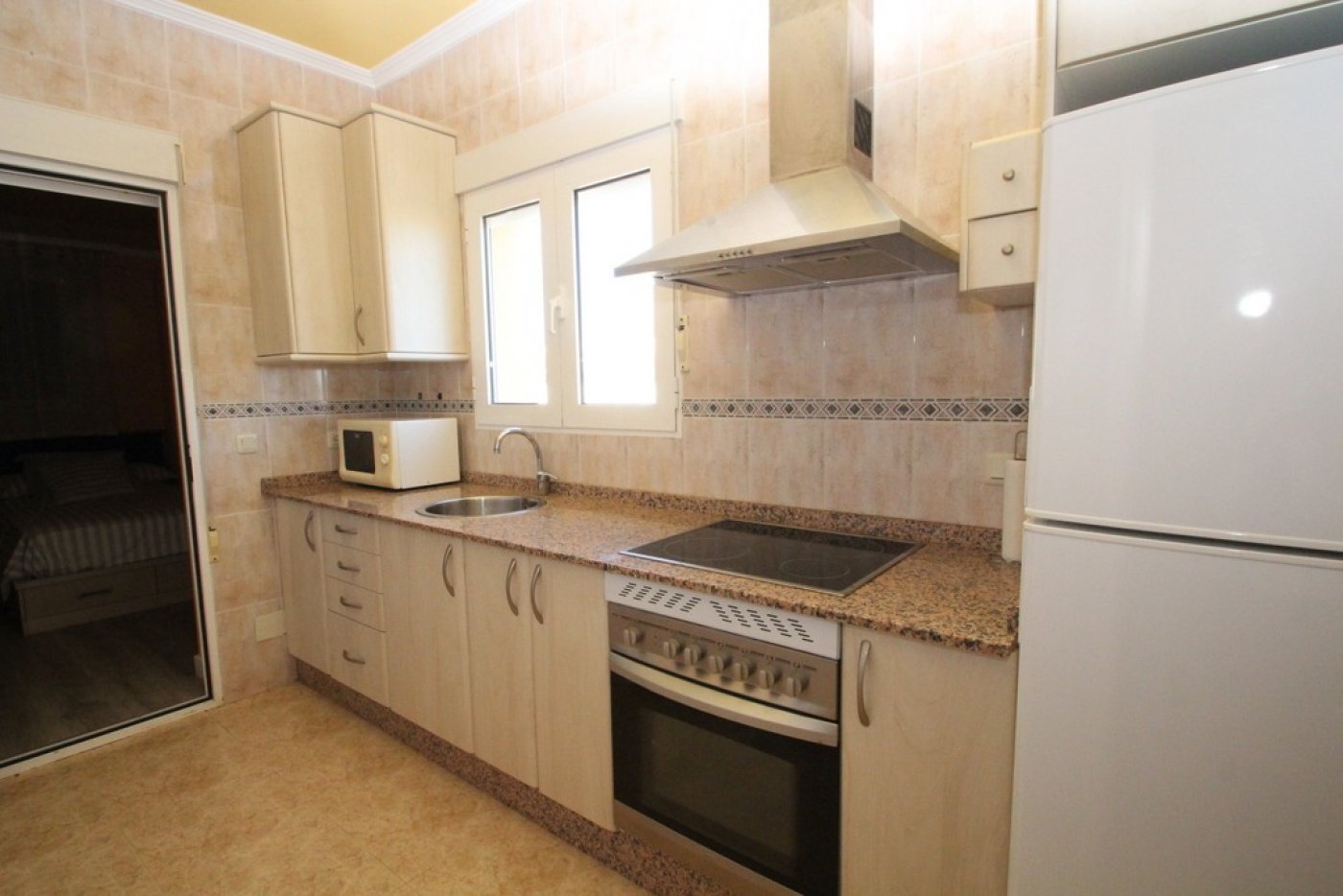 DETACHED LUXURY VILLA 200 METERS FROM THE SEA IN URB. CABO ROIG (ORIHUELA COSTA)