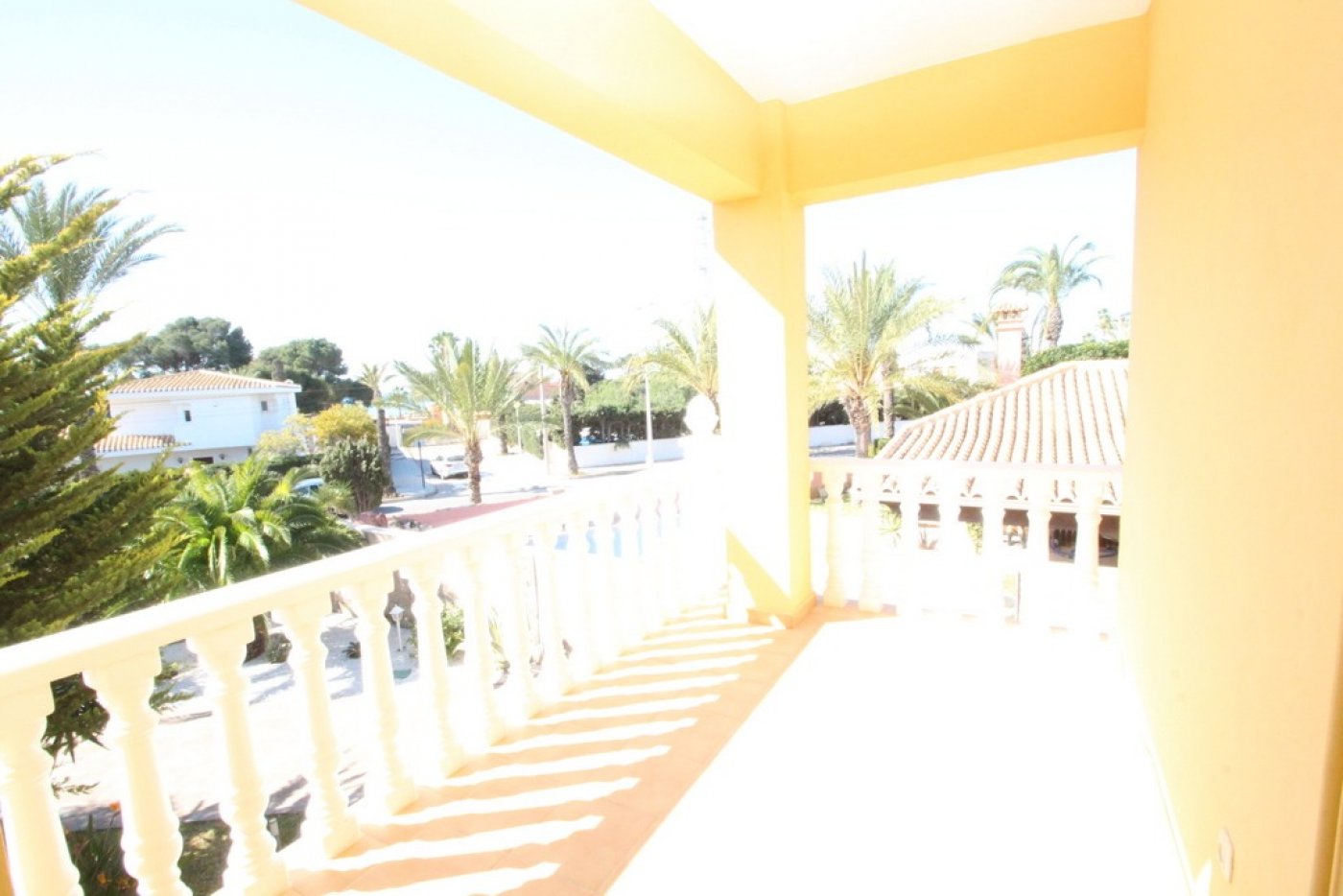 CHALET - VILLA DE LUJO INDEPENDIENTE A 200 METROS DEL MAR EN URB. CABO ROIG (ORIHUELA COSTA)