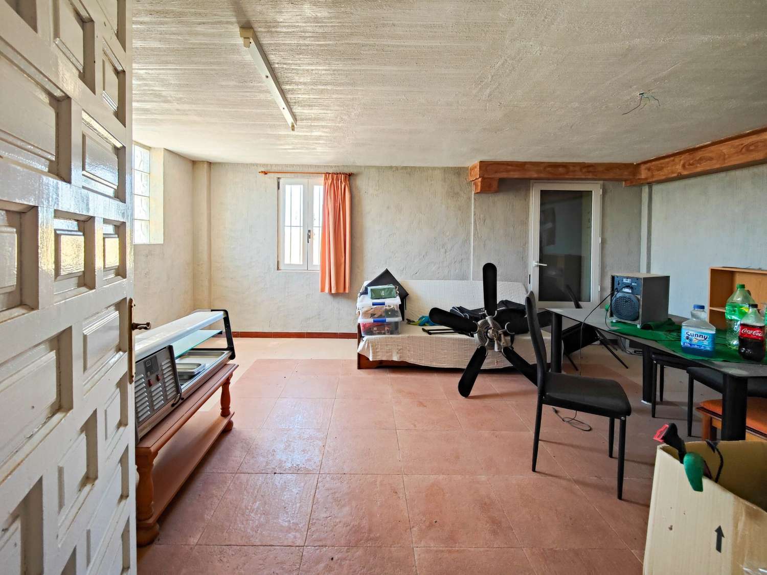 "UNIQUE OPPORTUNITY! DETACHED 2 BEDROOM VILLA WITH LARGE PLOT IN AGUAS NUEVAS, TORREVIEJA."