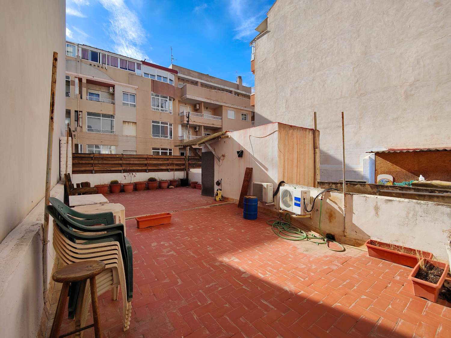 ¡OPORTUNIDAD ÚNICA! PRECIOSO APARTAMENTO REFORMADO DE 2 DORMITORIOS EN EL CENTRO DE TORREVIEJA