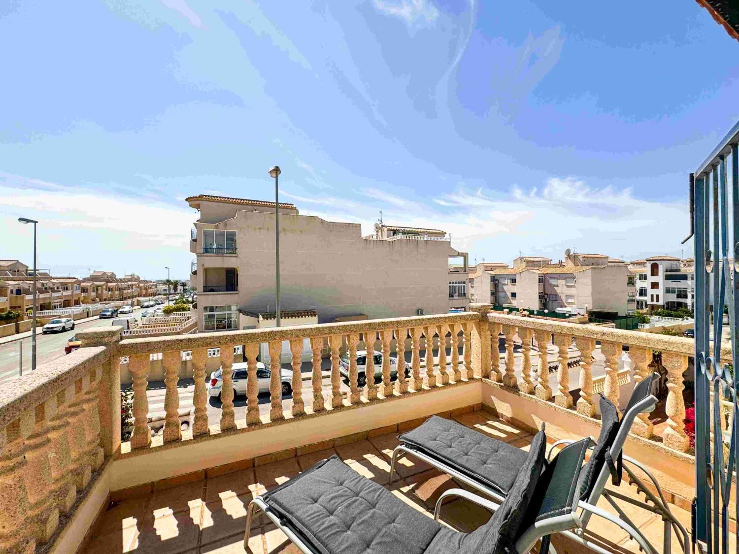 VILLA EXCLUSIVE AVEC PISCINE À QUELQUES PAS DE LA PLAGE À PUNTA PRIMA !