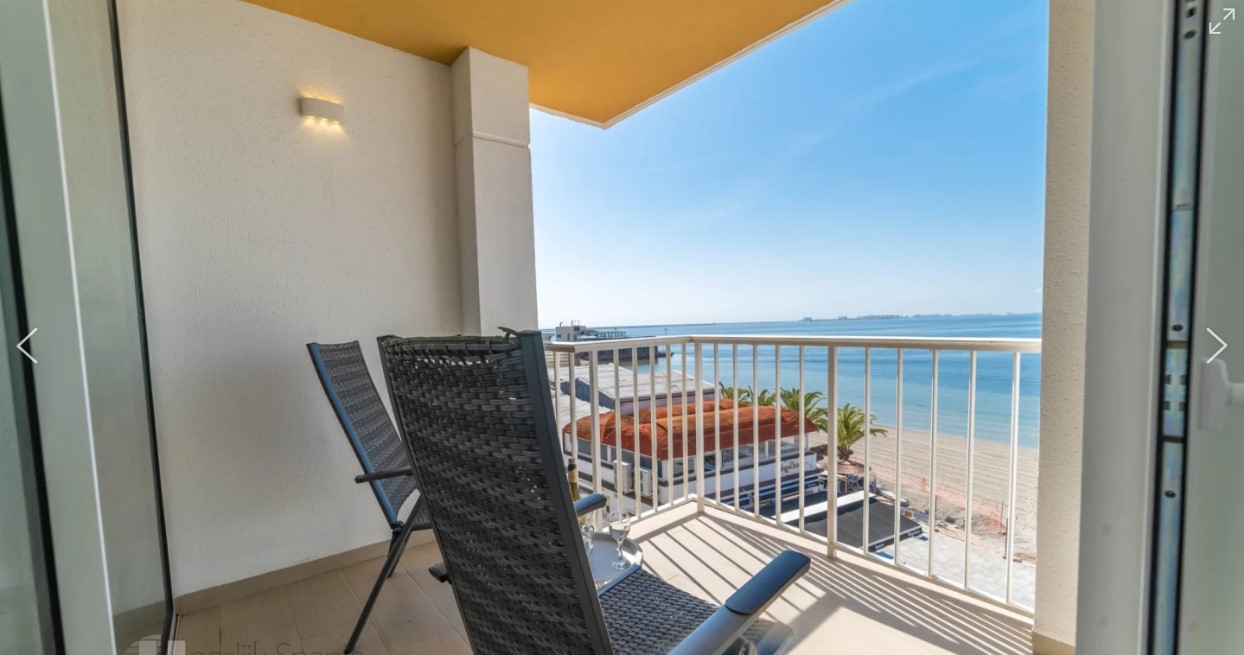 ATTICO IN PRIMA LINEA CON VISTA SUL MARE A LO PAGÁN