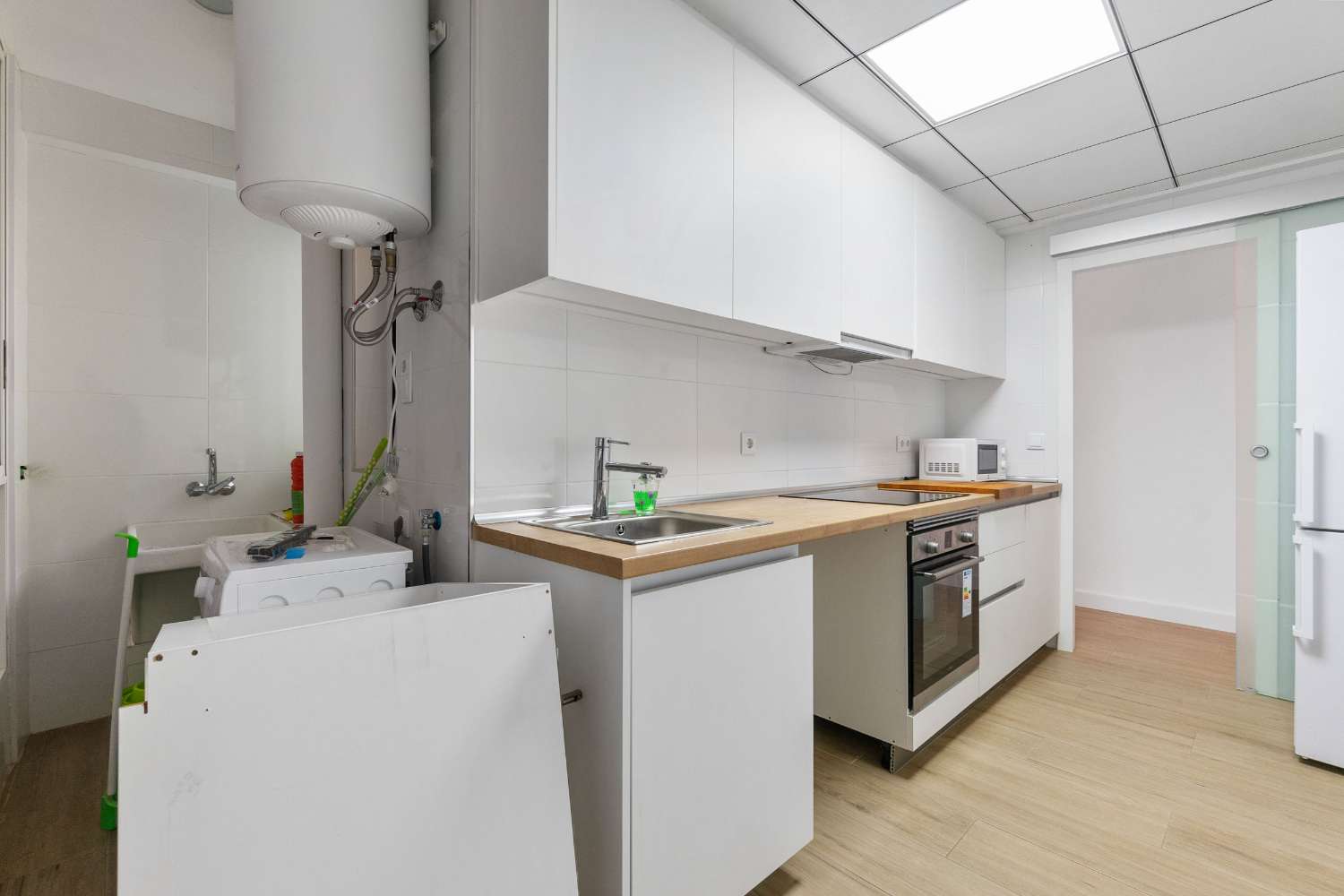 WYJĄTKOWA OKAZJA! ODNOWIONY LUKSUSOWY APARTAMENT Z FRONTALNYM WIDOKIEM NA PLAYA DEL CURA