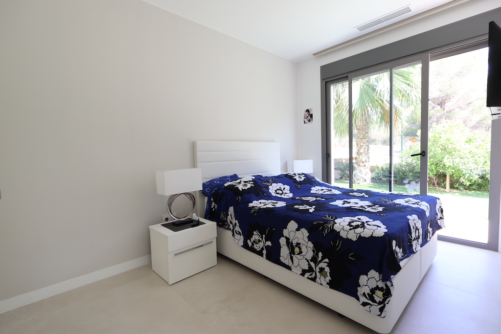 LUXURY VILLA IN LAS COLINAS GOLF WITH HEATED POOL AND EXCLUSIVE ACCESS TO THE BEACH CLUB