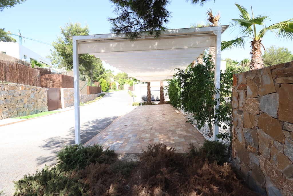 LUXURY VILLA IN LAS COLINAS GOLF WITH HEATED POOL AND EXCLUSIVE ACCESS TO THE BEACH CLUB