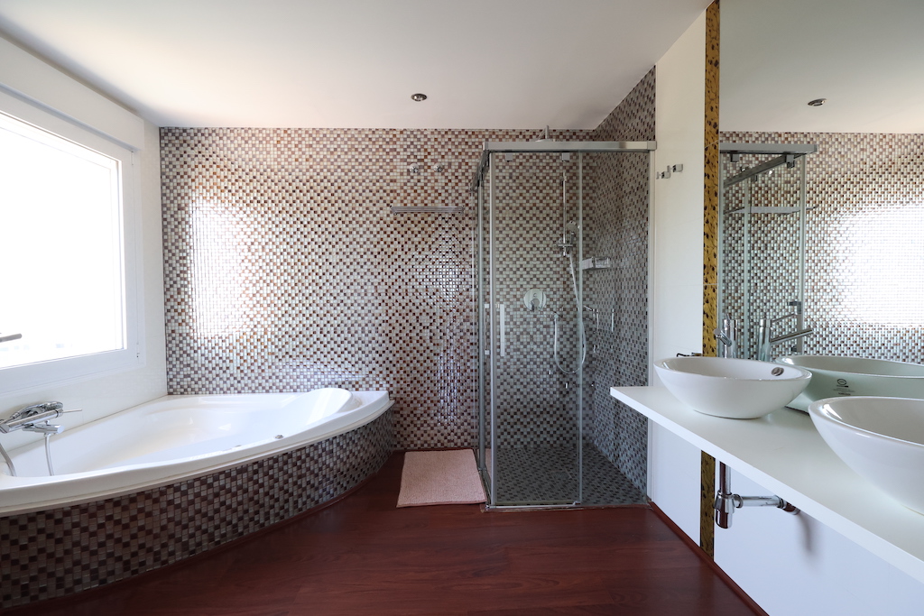 VILLA INDIVIDUELLE EXCLUSIVE À CIUDAD QUESADA AVEC VUE SUR LA MER ET INSTALLATIONS LUXUEUSES