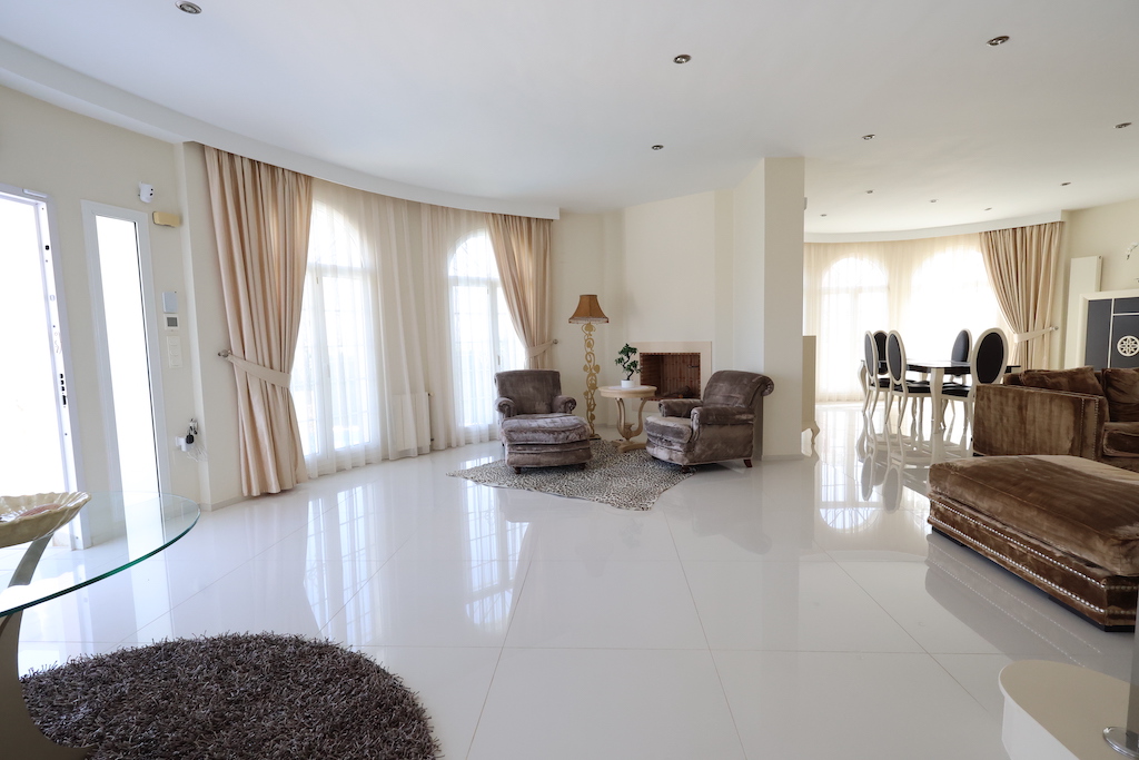 VILLA INDIVIDUELLE EXCLUSIVE À CIUDAD QUESADA AVEC VUE SUR LA MER ET INSTALLATIONS LUXUEUSES