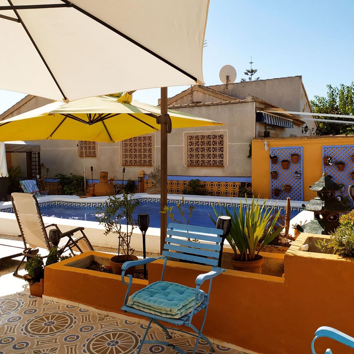 UNIQUE VILLA IN ORIHUELA COSTA WITH PRIVATE POOL, GARDEN AND OUTDOOR KITCHEN