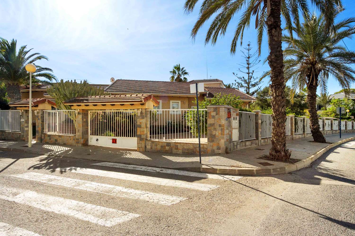 Vila en venda in Orihuela Costa