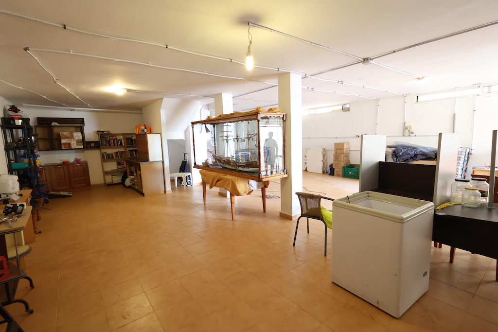 VILLA INDIVIDUELLE À PLAYA FLAMENCA, À SEULEMENT 250 MÈTRES DE LA PLAGE, AVEC PISCINE, ESPACE BARBECUE ET GRANDS ESPACES