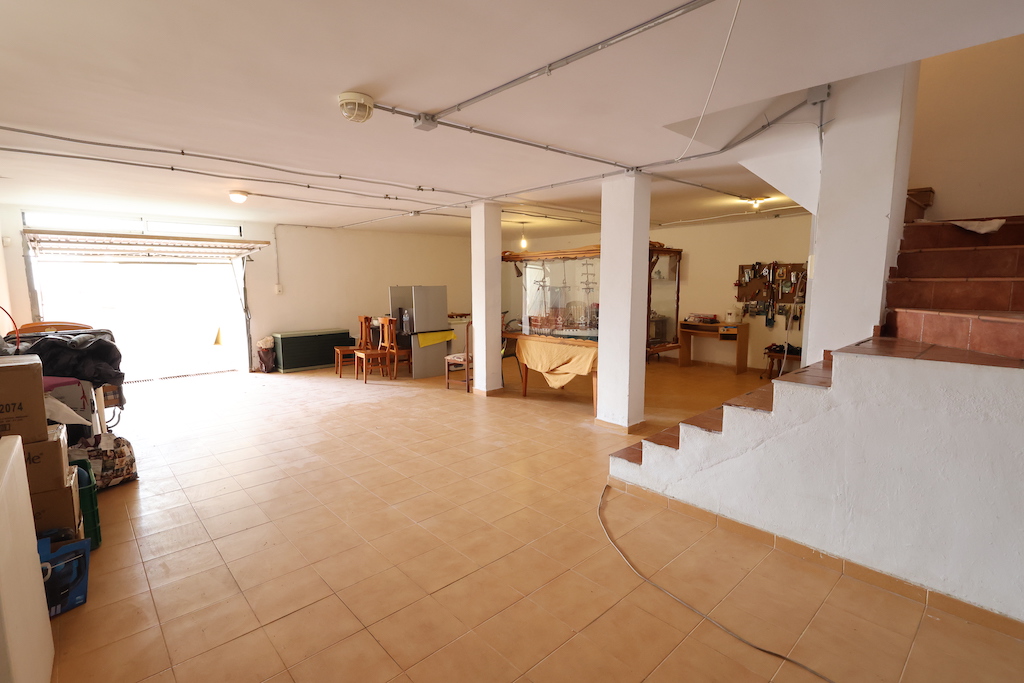 VILLA INDIVIDUELLE À PLAYA FLAMENCA, À SEULEMENT 250 MÈTRES DE LA PLAGE, AVEC PISCINE, ESPACE BARBECUE ET GRANDS ESPACES