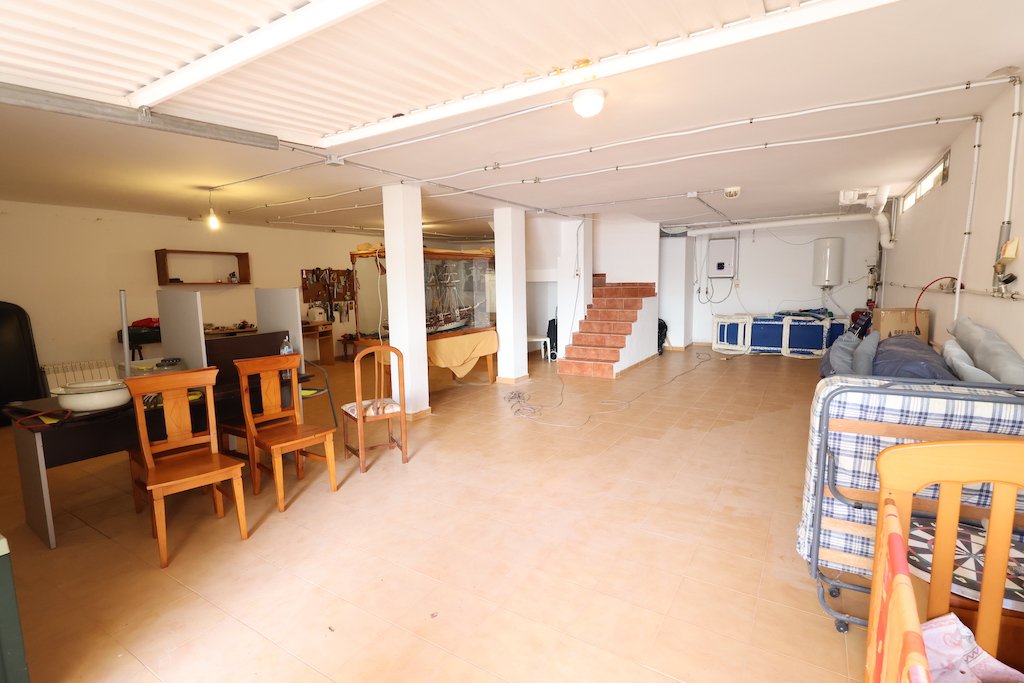 VILLA INDIVIDUELLE À PLAYA FLAMENCA, À SEULEMENT 250 MÈTRES DE LA PLAGE, AVEC PISCINE, ESPACE BARBECUE ET GRANDS ESPACES